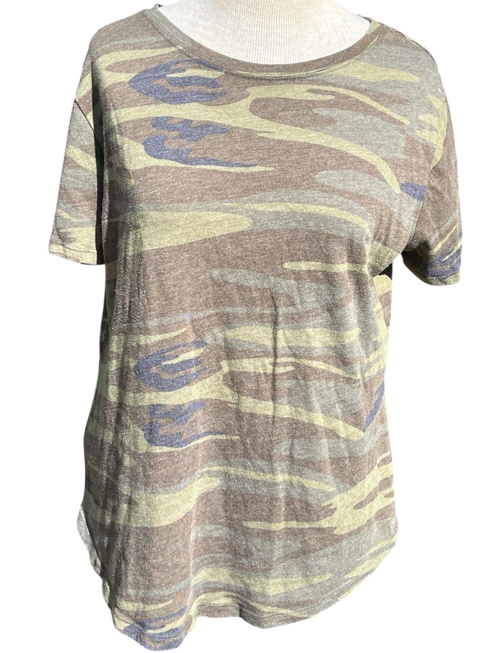 Casual Camo Print Women's Top - Olive/Brown Medium